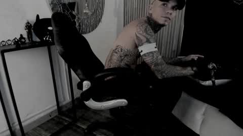    ... online show from May 16, 7:34 pm