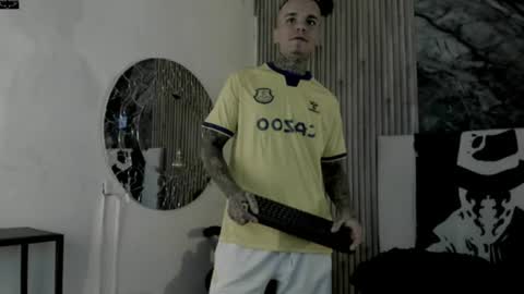     ... online show from June 26, 7:18 pm