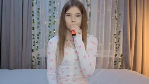 Eva online show from March 25, 1:50 pm