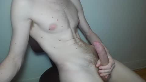 Snapshot of one_slash chatting on February 18, 11:41 pm one_slash online show from February 18, 11:41 pm