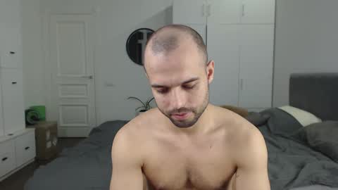 onebestlover online show from January 30, 2:58 pm