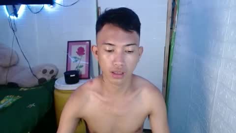 Wyn Will serve you and be your slave online show from March 11, 7:58 am