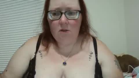 Snapshot of onedaffodil84 chatting on January 2, 4:41 am Pixie online show from January 2, 4:41 am