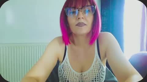 Snapshot of onemoreblonde chatting on July 18, 10:52 am Nicol online show from July 18, 10:52 am