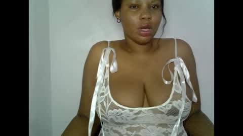 oneofdbestchubbygaloncb online show from April 27, 5:38 am