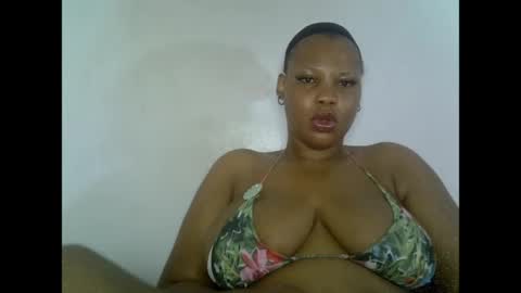 oneofdbestchubbygaloncb online show from May 12, 5:04 am
