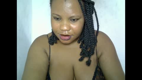 Snapshot of oneofdbestchubbygaloncb chatting on June 29, 2:39 pm oneofdbestchubbygaloncb online show from June 29, 2:39 pm