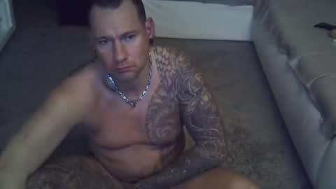 .....mICha..... online show from December 11, 1:05 am