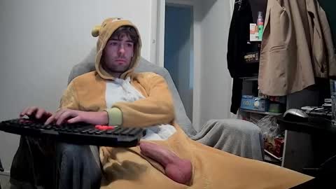 onesieboyx online show from December 2, 3:18 pm