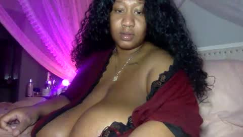 Snapshot of onlineerica chatting on November 11, 4:12 am onlineerica online show from November 11, 4:12 am