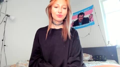 Snapshot of only_iva21 chatting on May 21, 2:57 pm Iva online show from May 21, 2:57 pm