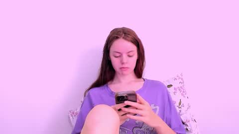 only_sarah1 online show from November 15, 9:21 pm