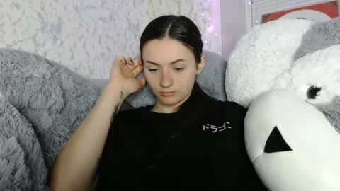 Amalia online show from April 28, 5:29 pm