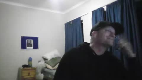 Snapshot of only_you754944 chatting on September 23, 6:00 pm For me to know online show from September 23, 6:00 pm