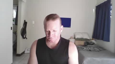 Snapshot of only_you754944 chatting on October 16, 5:30 am For me to know online show from October 16, 5:30 am