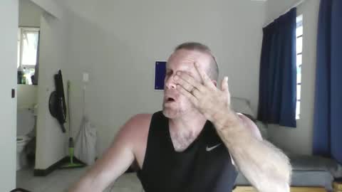 Snapshot of only_you754944 chatting on October 31, 5:30 am For me to know online show from October 31, 5:30 am