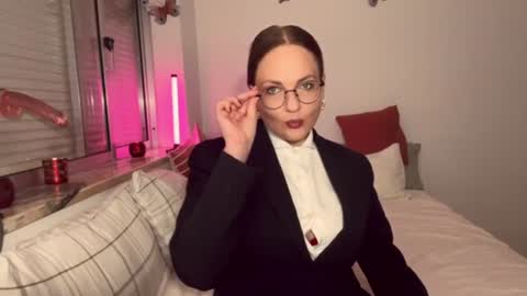 The cutest model on this site online show from June 13, 10:24 am
