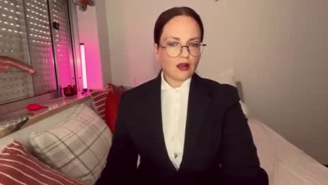 The cutest model on this site online show from June 18, 8:13 pm
