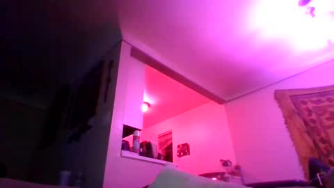 Snapshot of onlyroomies chatting on October 11, 9:08 am onlyroomies online show from October 11, 9:08 am