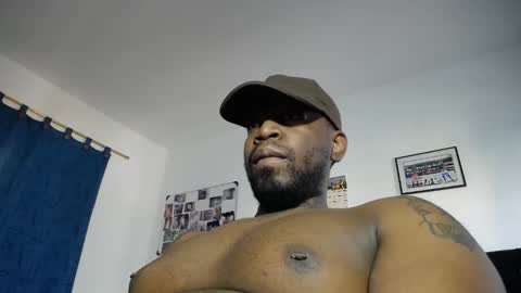 Latino hot online show from March 29, 9:59 pm