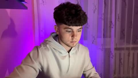 Mike online show from November 10, 9:14 pm