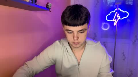 Mike online show from November 24, 2:28 pm