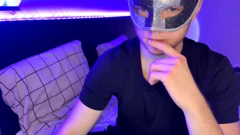 Mike online show from February 1, 7:56 pm