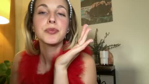 Snapshot of onyx_unleashed chatting on December 18, 1:26 am onyx_unleashed online show from December 18, 1:26 am