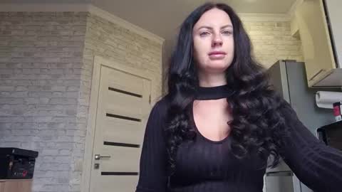 onyxpearl_tempt online show from December 23, 8:45 am