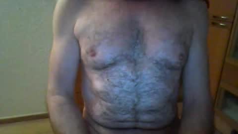 ooehot online show from March 29, 7:19 am