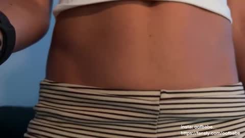 Snapshot of oofbabe__ chatting on February 27, 10:21 pm Helen online show from February 27, 10:21 pm