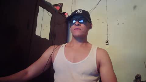 oomaurooo online show from December 23, 7:28 am