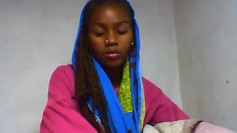 Snapshot of oooorazanasoa chatting on June 26, 7:13 am oooorazanasoa online show from June 26, 7:13 am