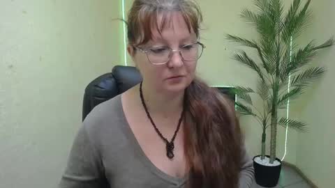 Vanessa online show from May 30, 5:59 am