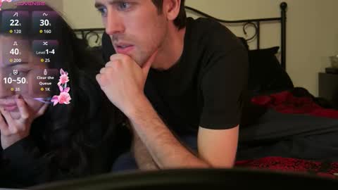 opalsessence_ online show from October 29, 4:04 am