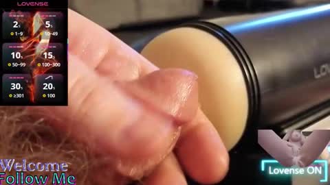 Snapshot of ordinaryhero chatting on January 18, 2:43 pm CrazyCumDude online show from January 18, 2:43 pm