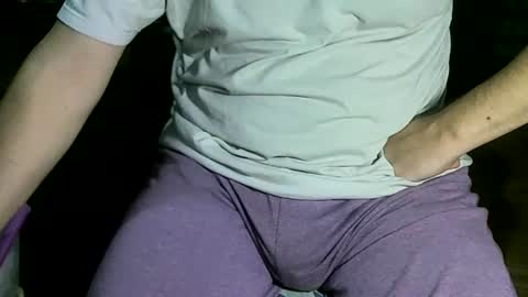Snapshot of ore_cam chatting on April 15, 10:54 pm Ore online show from April 15, 10:54 pm