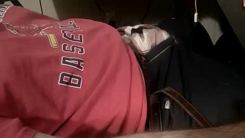 orgasmgiver9090 online show from May 3, 8:37 pm