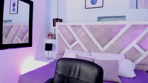 Snapshot of oriana_guzman chatting on May 26, 3:46 am Miss Guzman online show from May 26, 3:46 am