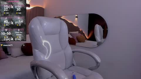 O R I  online show from November 12, 4:46 am