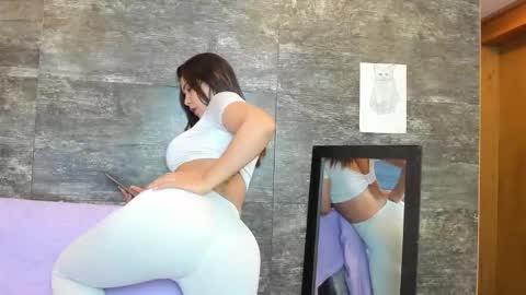 Oriana online show from February 13, 2:51 am