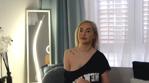 orianawade online show from May 13, 5:49 am