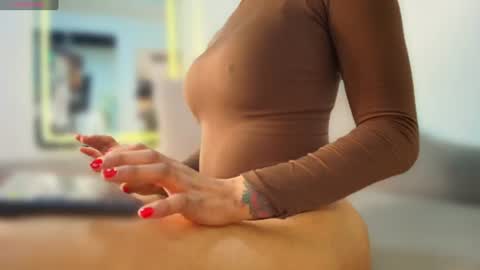 oriannazurek online show from July 22, 3:53 am