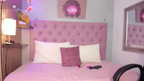 Snapshot of orion__smith chatting on September 15, 12:27 pm Orion online show from September 15, 12:27 pm