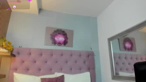 Snapshot of orion__smith chatting on September 19, 12:17 pm Orion online show from September 19, 12:17 pm