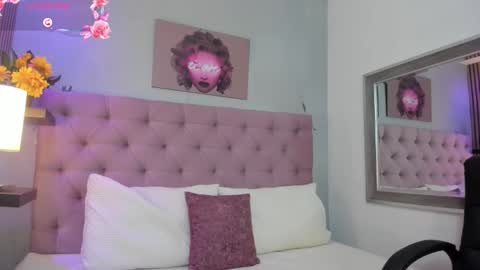 Snapshot of orion__smith chatting on September 25, 12:20 pm Orion online show from September 25, 12:20 pm