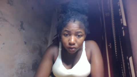 Snapshot of orsaniaa chatting on June 14, 6:59 am orsaniaa online show from June 14, 6:59 am