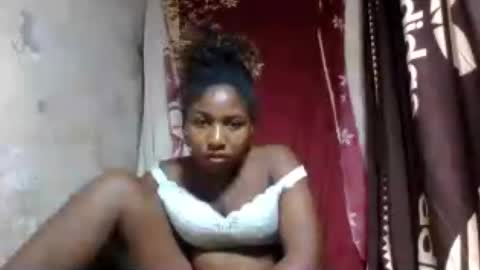 Snapshot of orsaniaa chatting on June 15, 8:44 pm orsaniaa online show from June 15, 8:44 pm