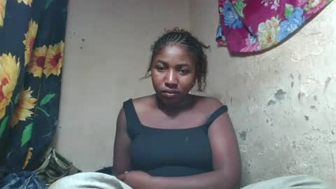 Snapshot of orsaniaa chatting on June 20, 11:13 am orsaniaa online show from June 20, 11:13 am