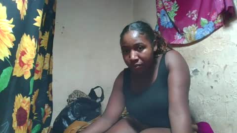 Snapshot of orsaniaa chatting on June 29, 10:15 am orsaniaa online show from June 29, 10:15 am